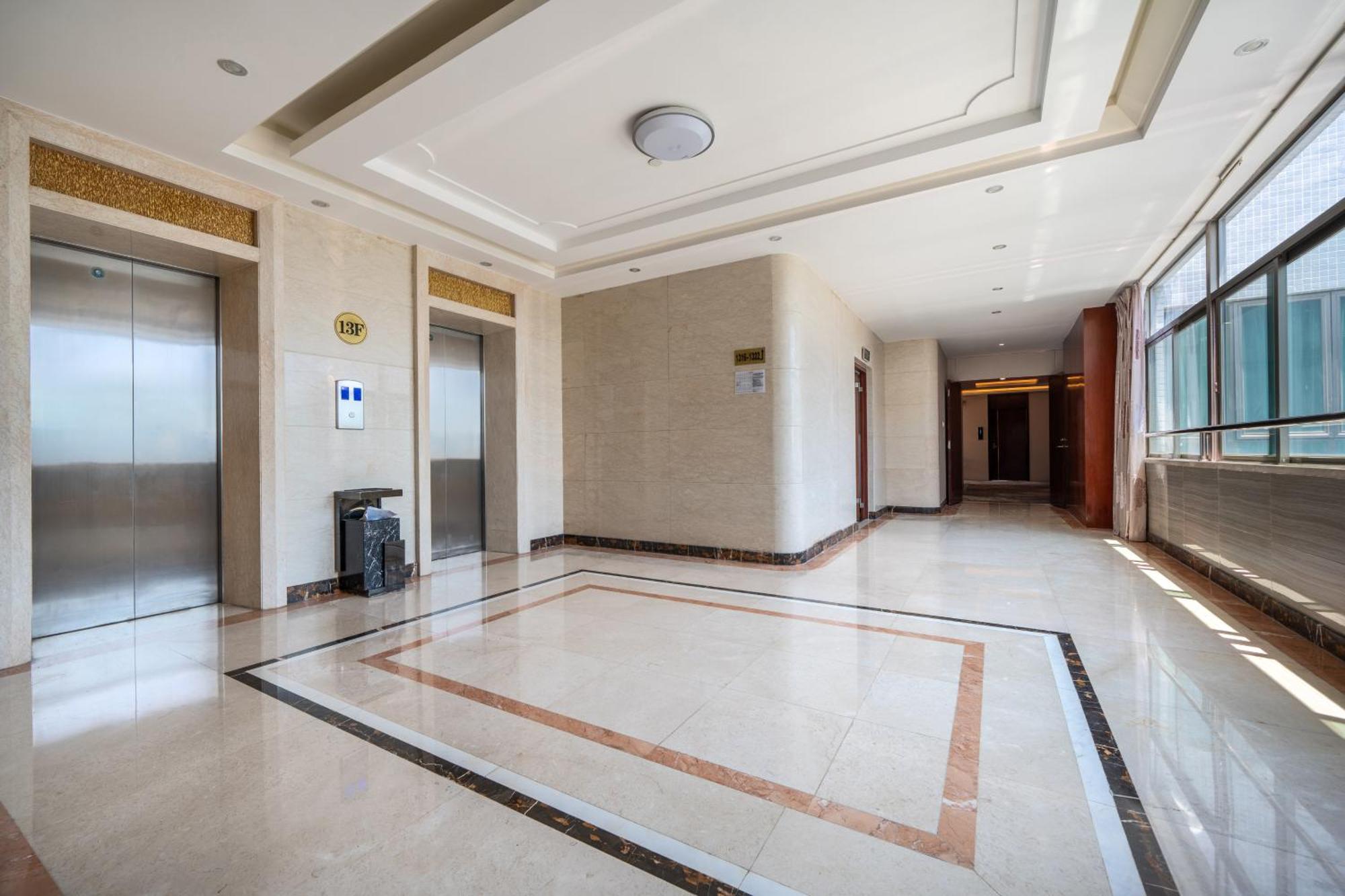Honglilai Hotel Shenzhen Exterior photo