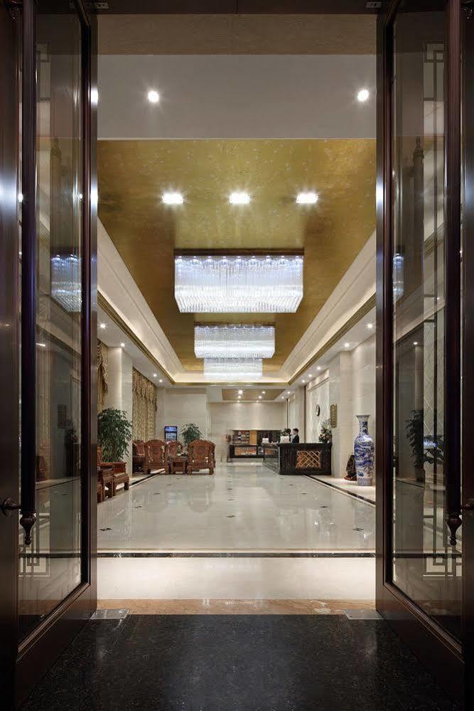 Honglilai Hotel Shenzhen Exterior photo